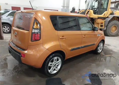 2011 Kia Soul + из США, поврежденный, VIN KNDJT2A20B7229165